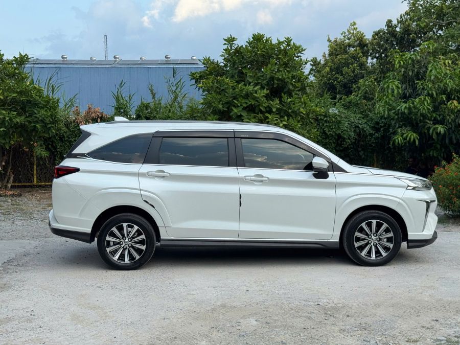 Hình ảnh xe TOYOTA VELOZ CROSS 2025 - 20.300KM