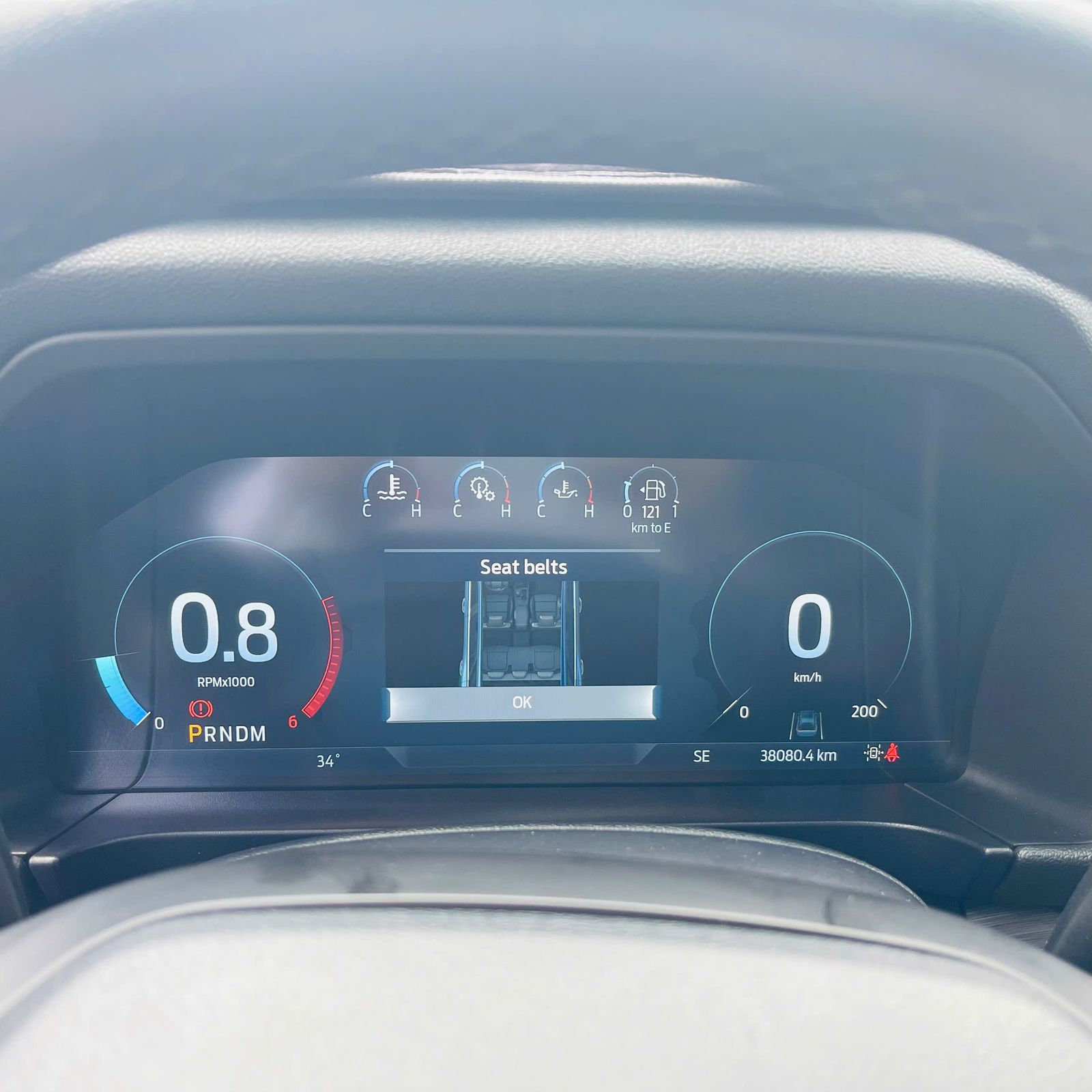 Hình ảnh xe FORD EVEREST 2023 - 38,000KM
