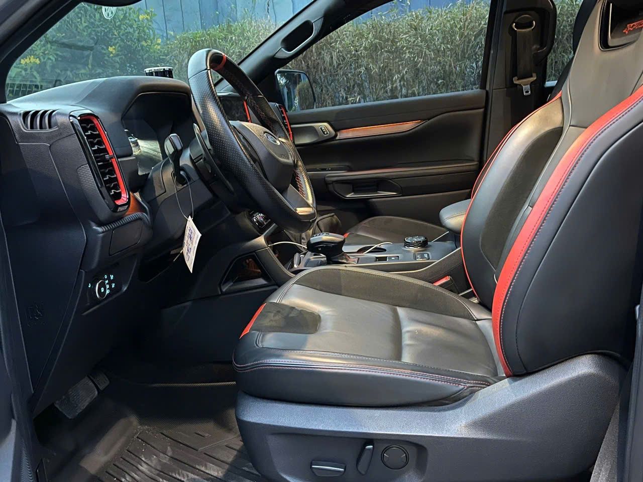 Hình ảnh xe FORD RANGER 2023 - 38,000KM