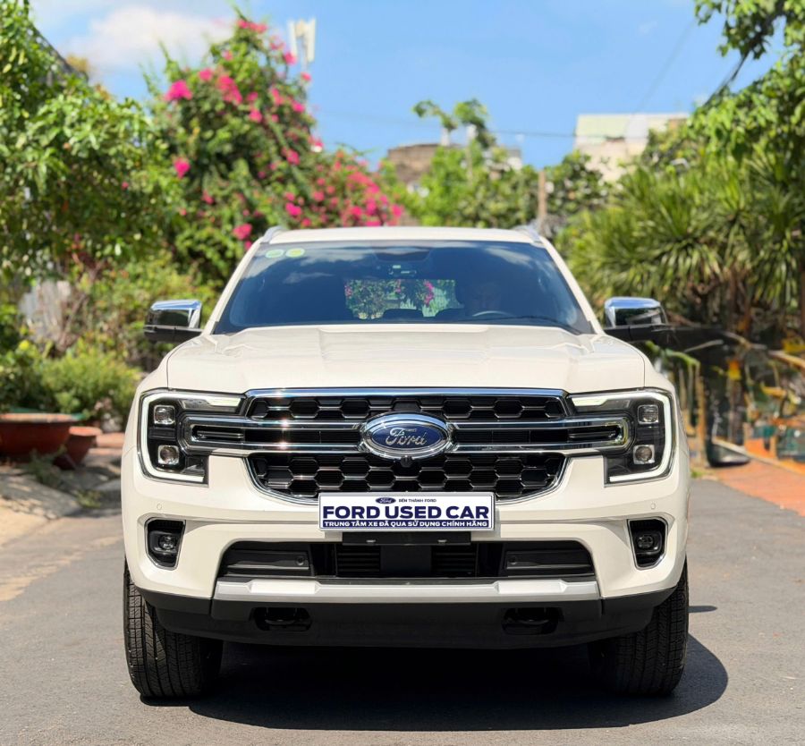 Hình ảnh xe FORD EVEREST 2025 - 5,300KM