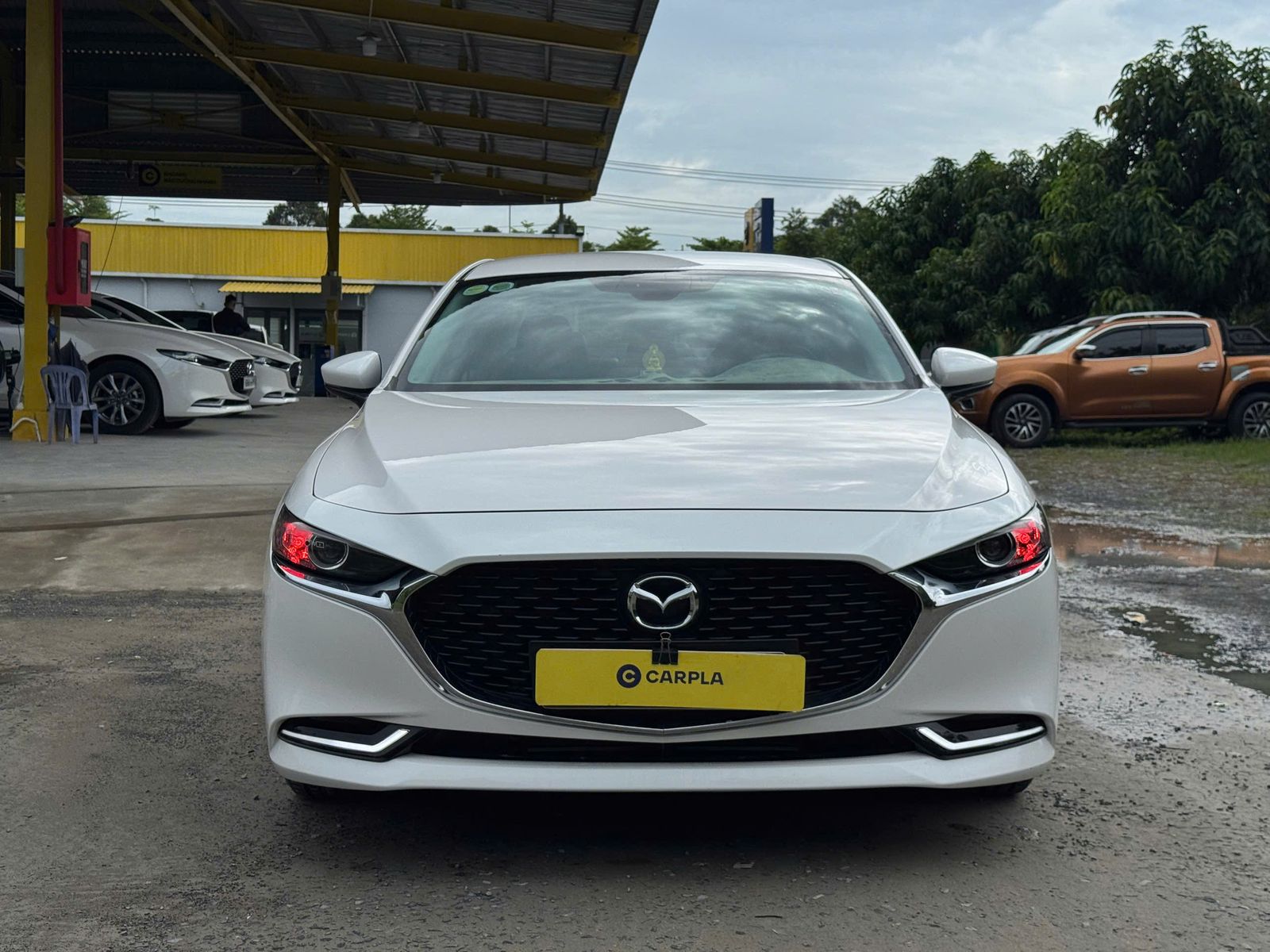 Hình ảnh xe MAZDA 3 LUXURY 2020 - 16.000KM