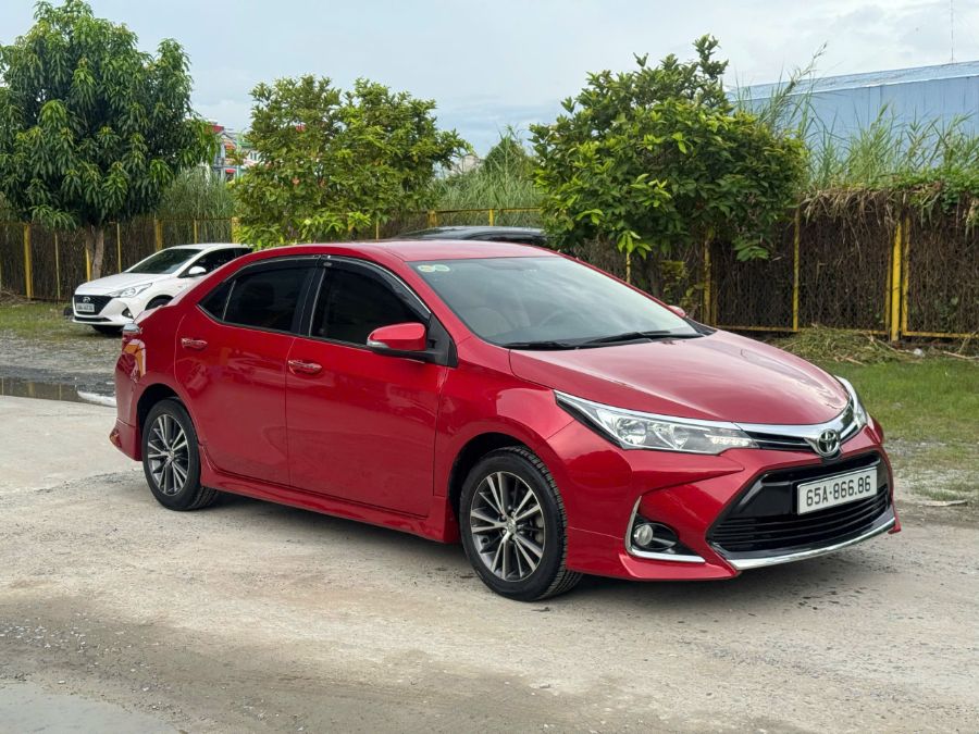 Hình ảnh xe TOYOTA COROLLA ALTIS 1.8E  2020 - 54.000KM