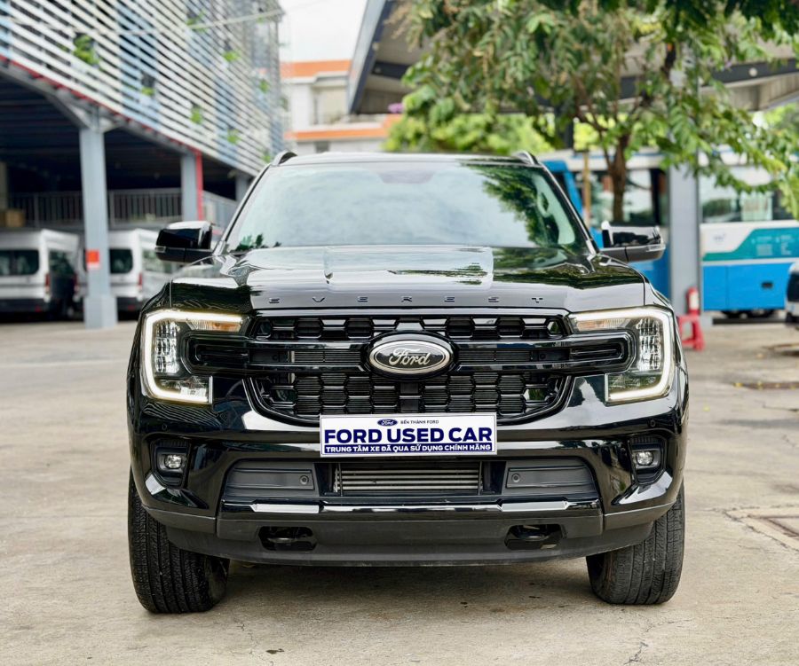Hình ảnh xe FORD EVEREST 2023 - 27,000KM