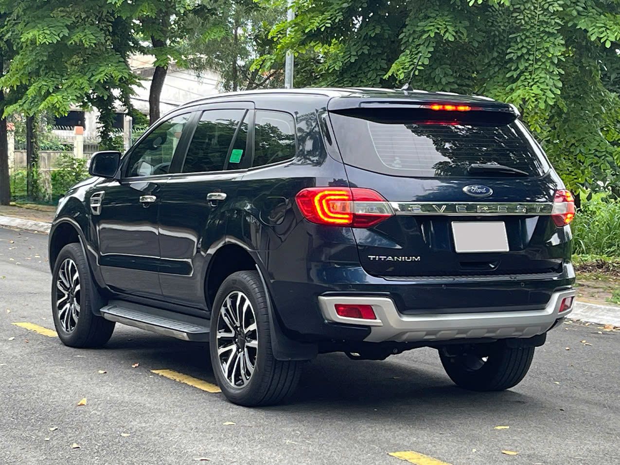 Hình ảnh xe FORD EVEREST 2021 - 55,000KM