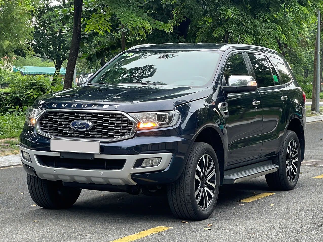 Hình ảnh xe FORD EVEREST 2021 - 55,000KM