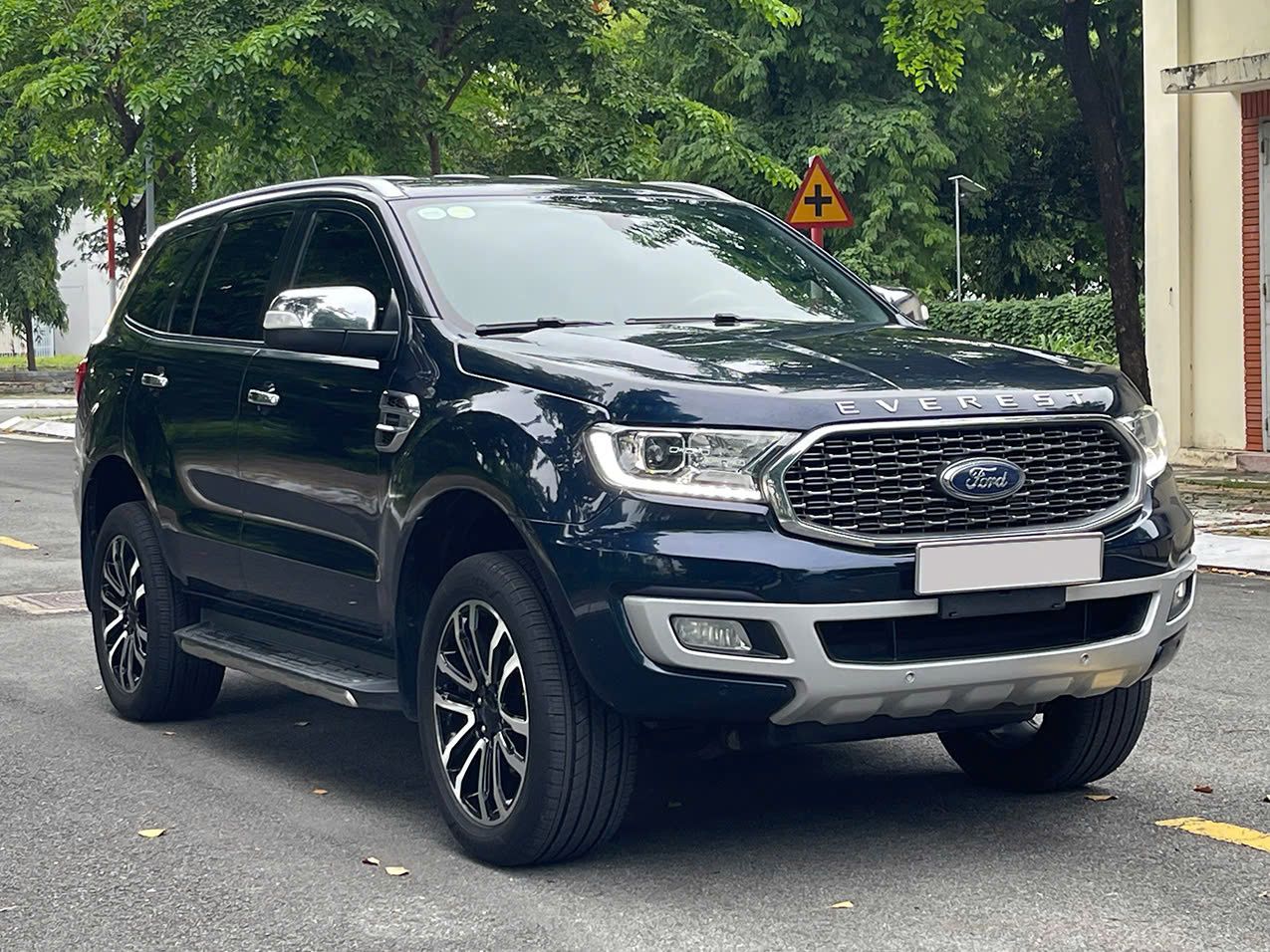 Hình ảnh xe FORD EVEREST 2021 - 55,000KM