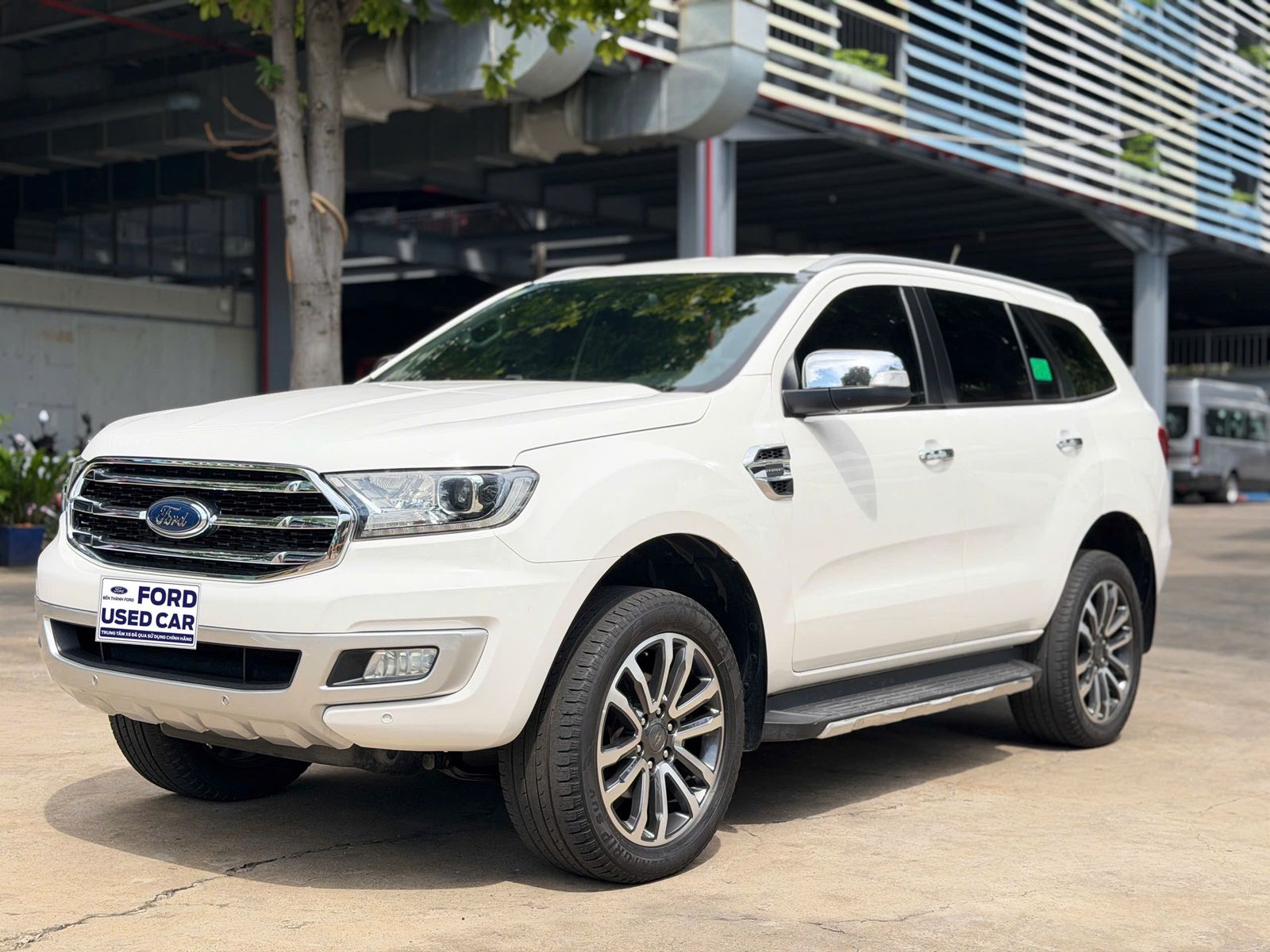 Hình ảnh xe FORD EVEREST 2020 - 81,000KM