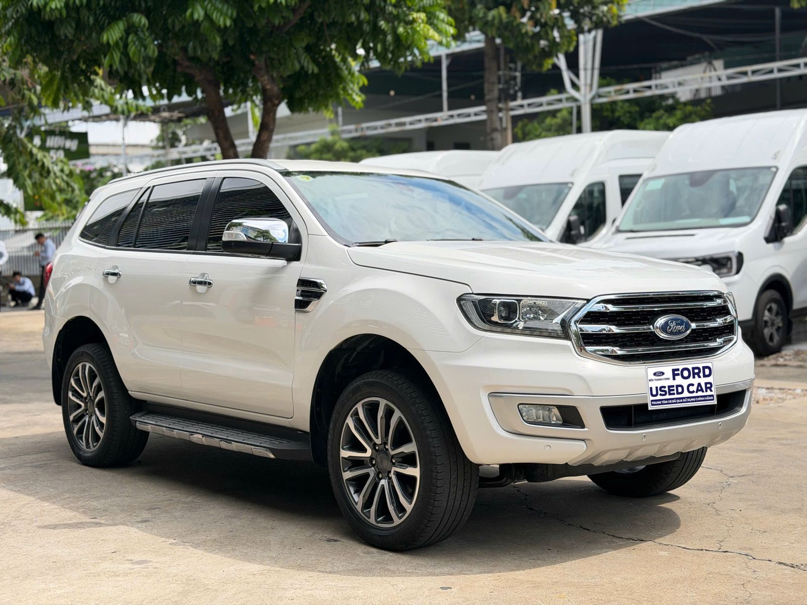 Hình ảnh xe FORD EVEREST 2020 - 81,000KM