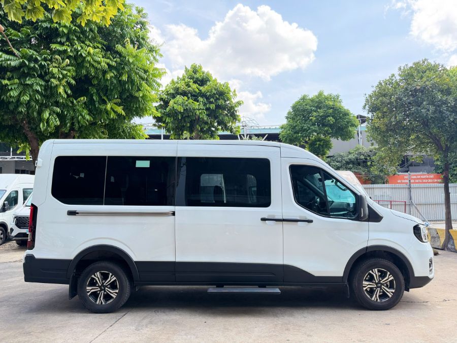 Hình ảnh xe FORD TRANSIT 2026 - 21,000KM