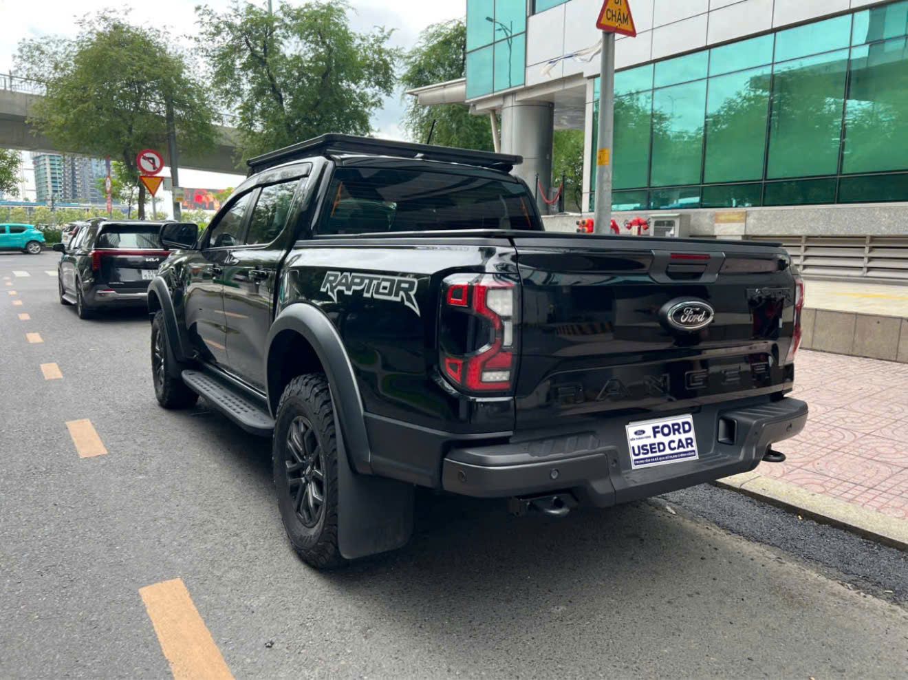 Hình ảnh xe FORD RANGER 2023 - 27,000KM