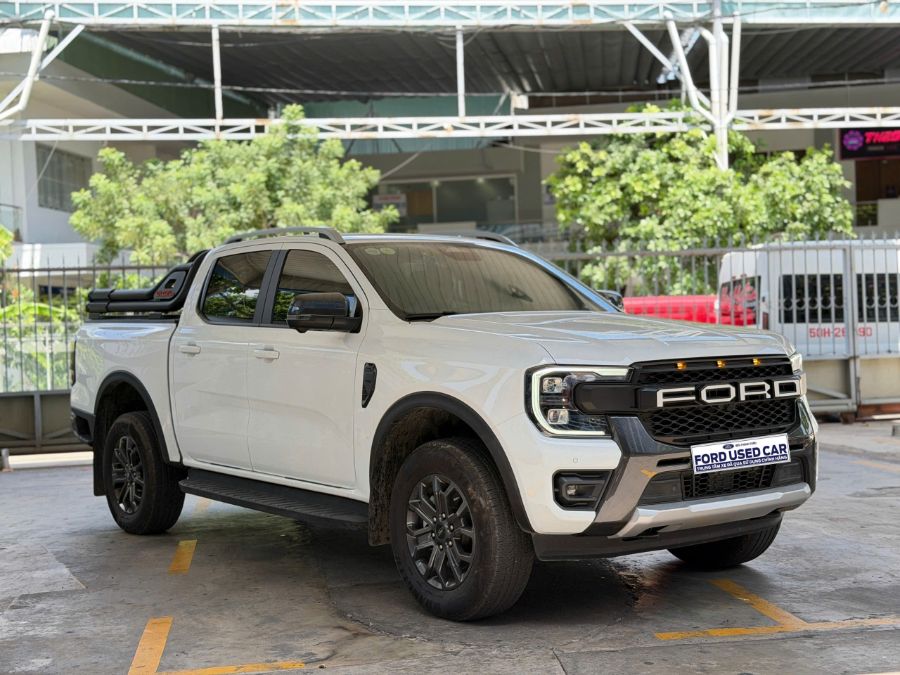 Hình ảnh xe FORD RANGER 2025 - 9,300KM