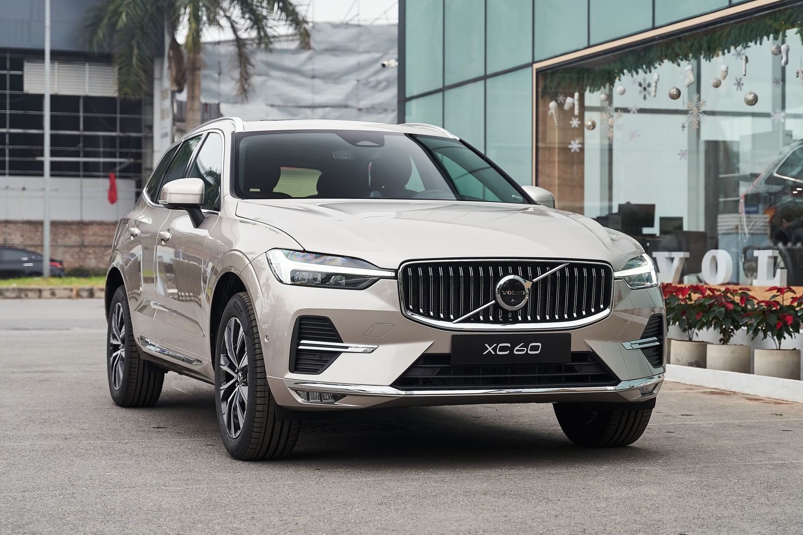 Hình ảnh xe VOLVO XC60 ULTRA 2025